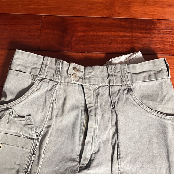 Men’s Cargo Pants- Zip off To Shorts! - Picture 2 of 10
